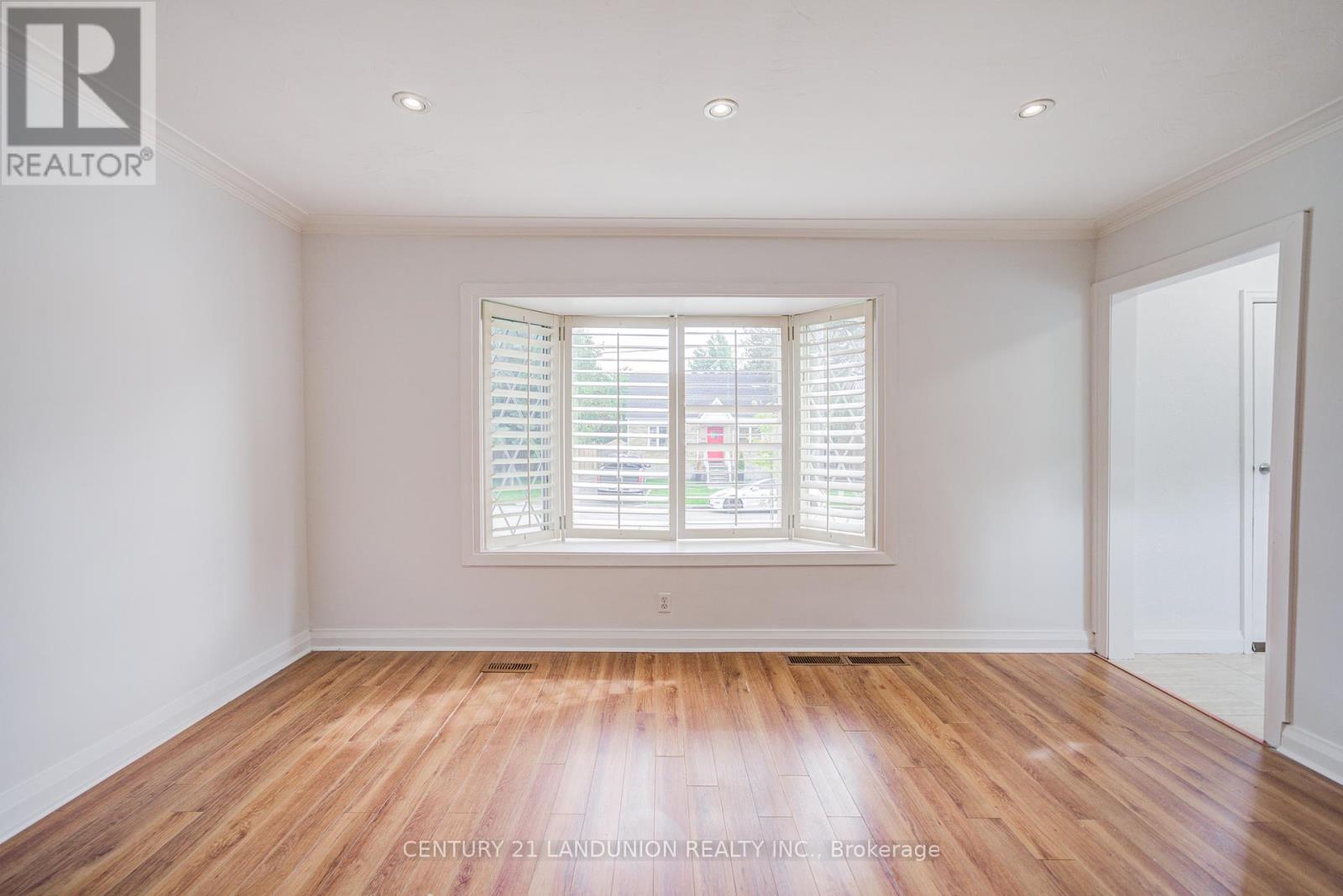 200 Elmhurst Avenue, Toronto (Lansing-Westgate), Ontario  M2N 1S3 - Photo 14 - C12343407