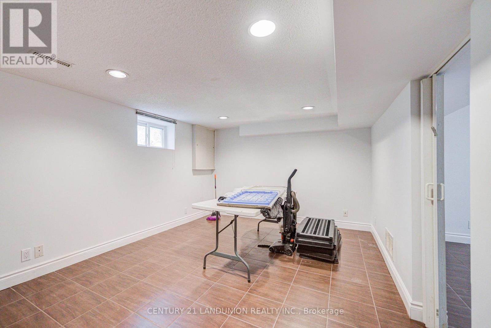 200 Elmhurst Avenue, Toronto (Lansing-Westgate), Ontario  M2N 1S3 - Photo 40 - C12343407