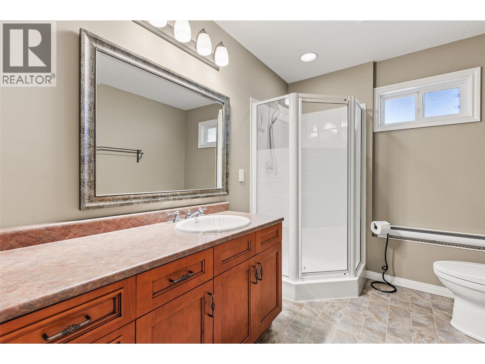 14533 Smith Road, Gray Creek, British Columbia V0B 1S0 - Photo 30 - 10364947