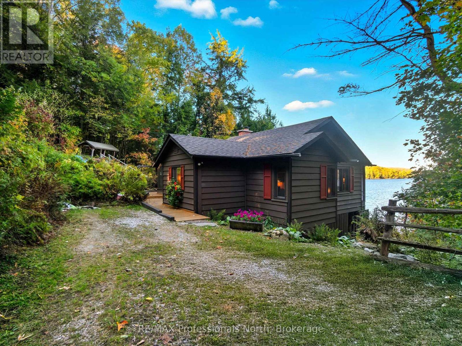 1159 Schufelt Road N, Lake Of Bays, Ontario  P0B 1A0 - Photo 28 - X12444437