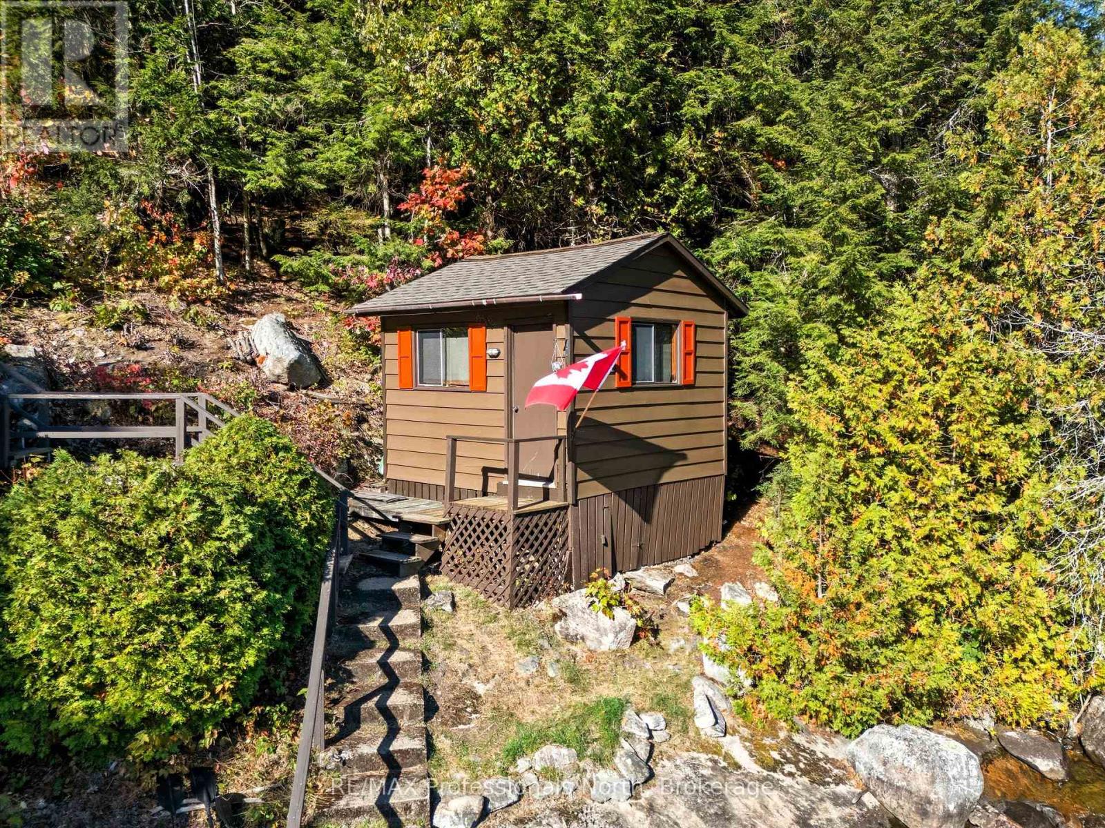 1159 Schufelt Road N, Lake Of Bays, Ontario  P0B 1A0 - Photo 37 - X12444437