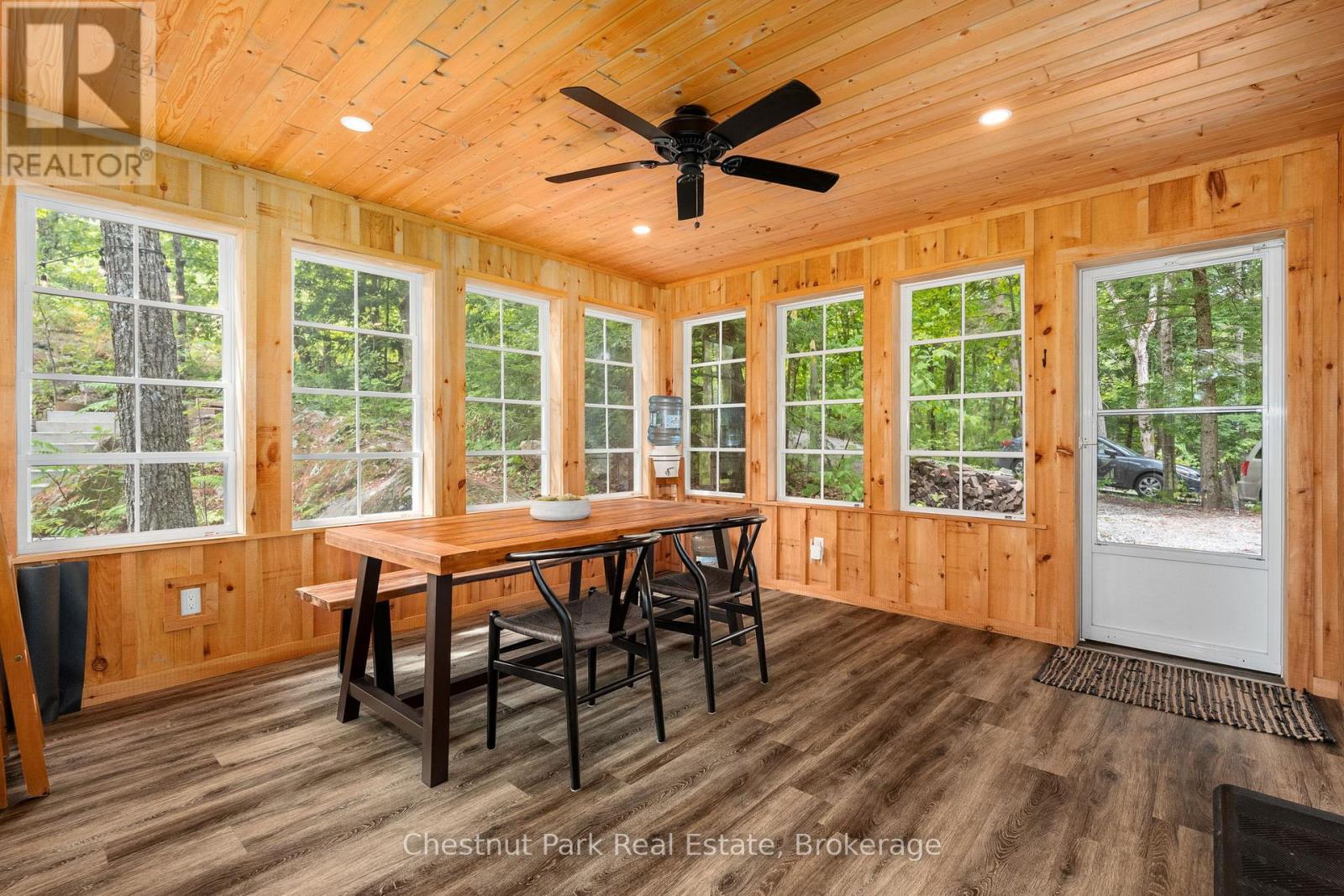 517 Mohawk Road, Georgian Bay, Ontario  L0K 1S0 - Photo 22 - X12444443