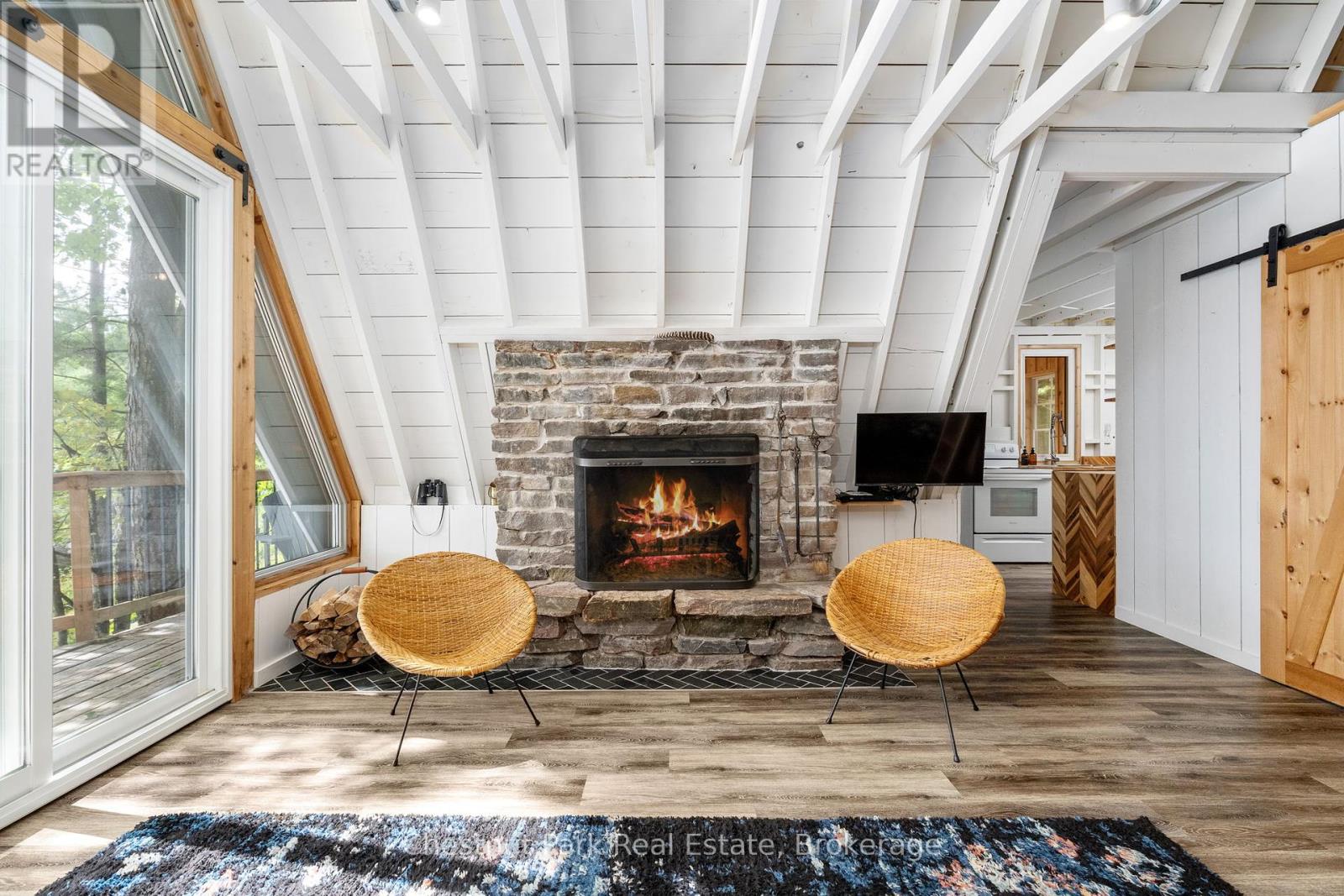 517 Mohawk Road, Georgian Bay, Ontario  L0K 1S0 - Photo 26 - X12444443