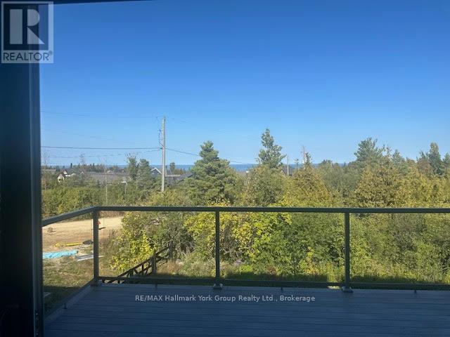 10 Waterview Lane, Blue Mountains, Ontario  N0H 2P0 - Photo 2 - X12444452