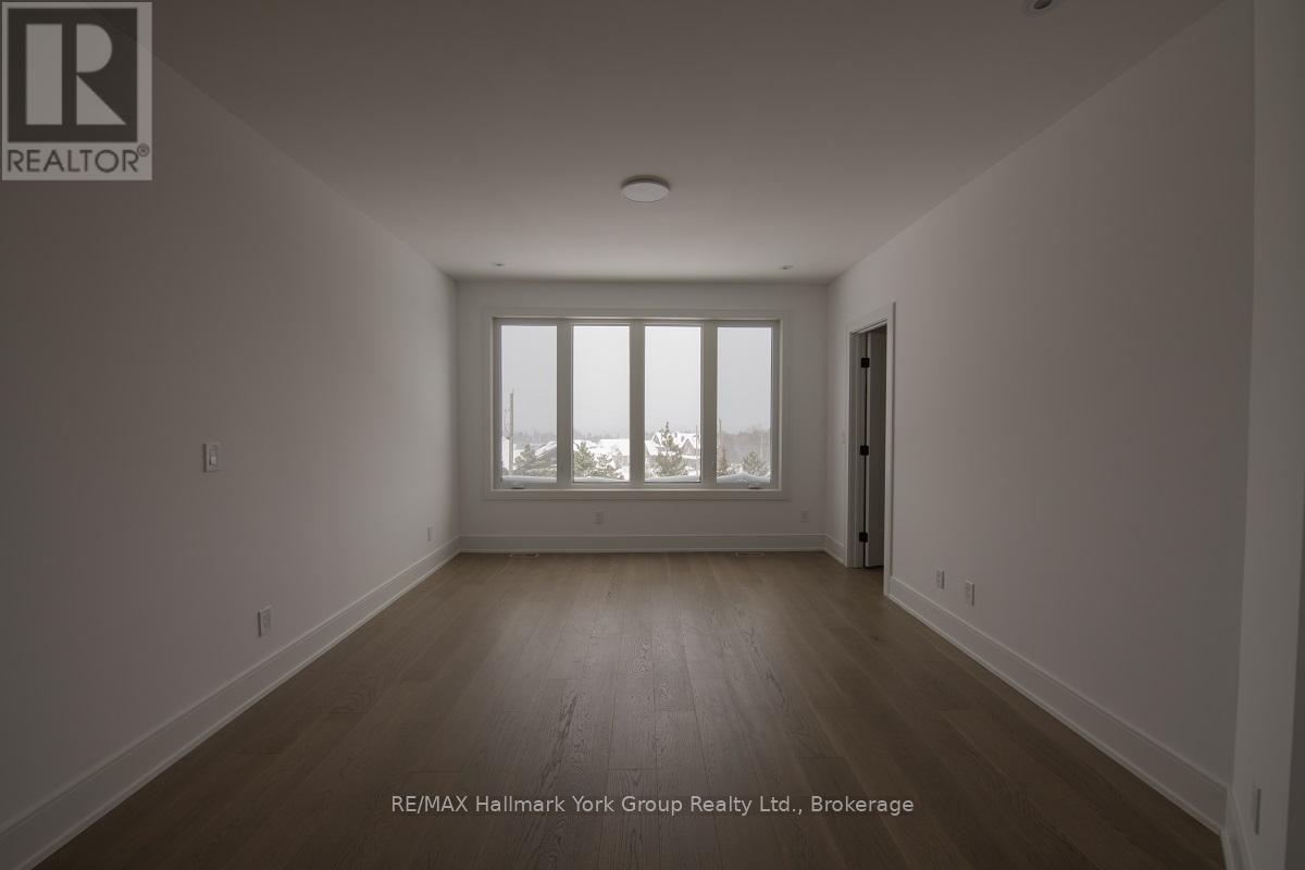 10 Waterview Lane, Blue Mountains, Ontario  N0H 2P0 - Photo 7 - X12444452