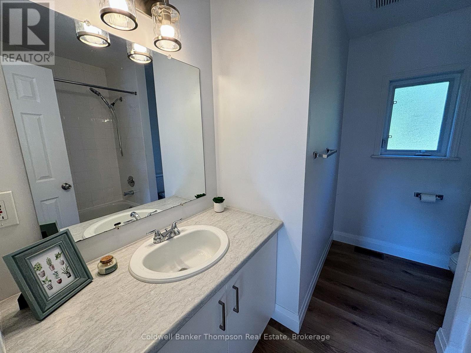 26 Sabrina Park Drive, Huntsville, Ontario  P1H 1L8 - Photo 18 - X12444468