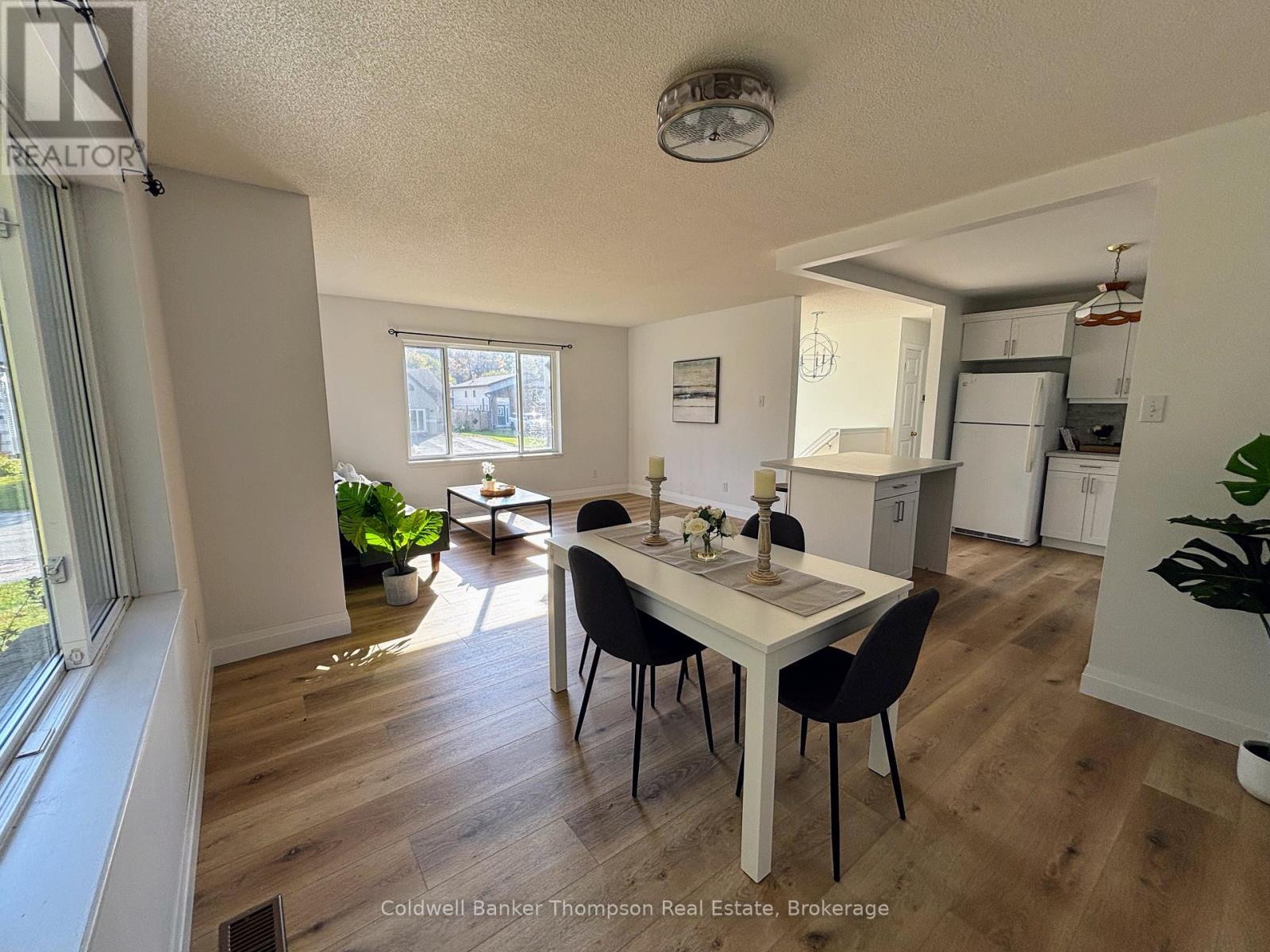 26 Sabrina Park Drive, Huntsville, Ontario  P1H 1L8 - Photo 20 - X12444468