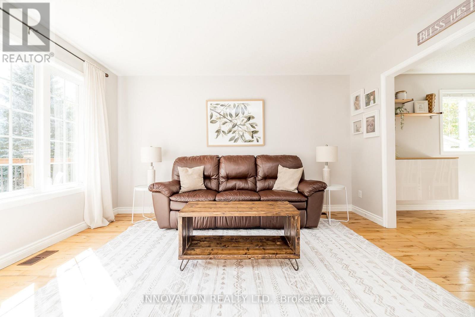 276 Gore Street, Mississippi Mills, Ontario  K0A 1A0 - Photo 6 - X12444413