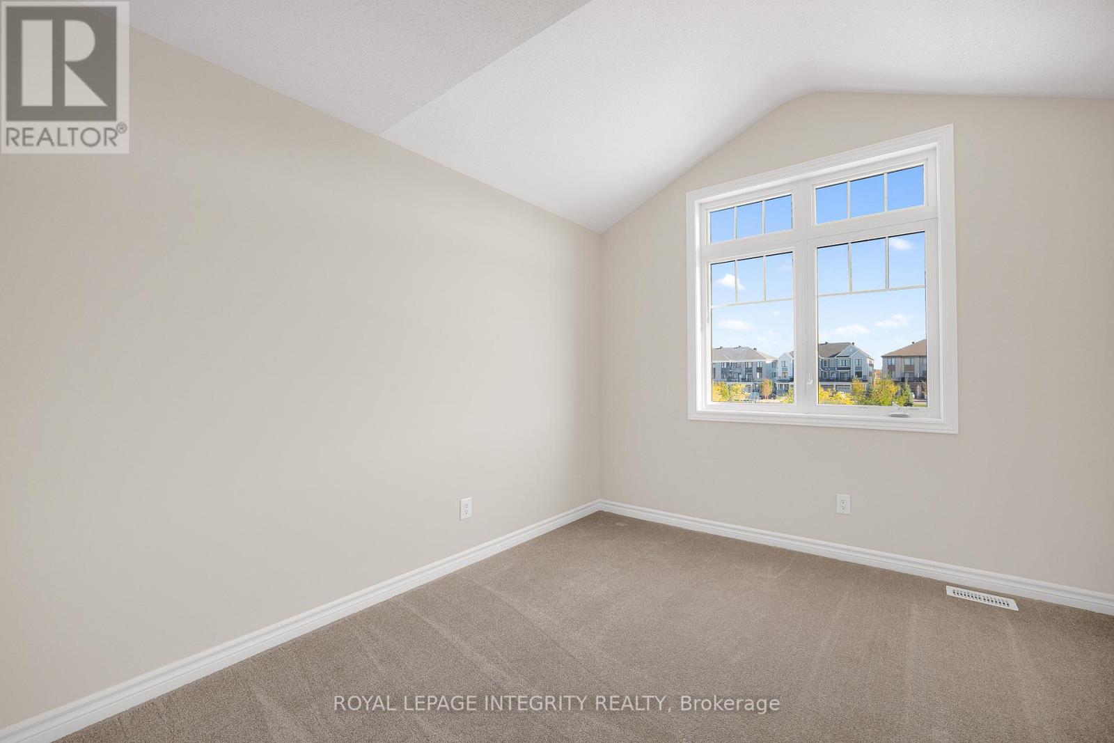 215 Merak Way, Ottawa, Ontario  K2J 6N7 - Photo 27 - X12444435
