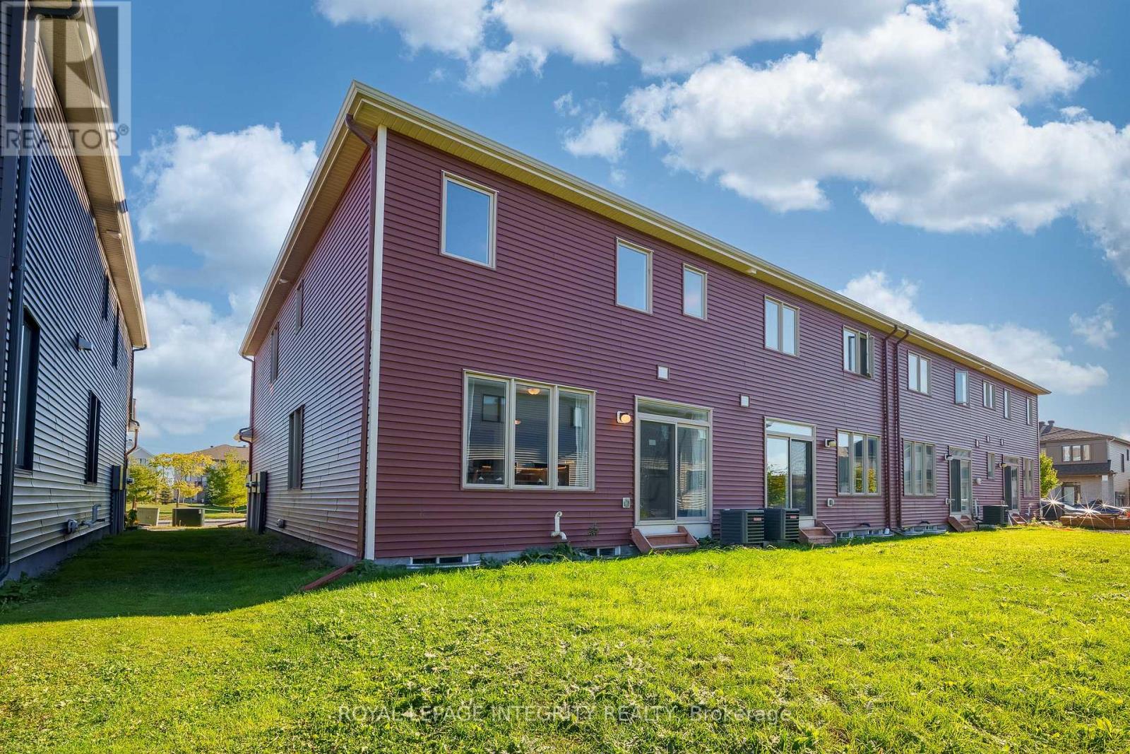 215 Merak Way, Ottawa, Ontario  K2J 6N7 - Photo 36 - X12444435