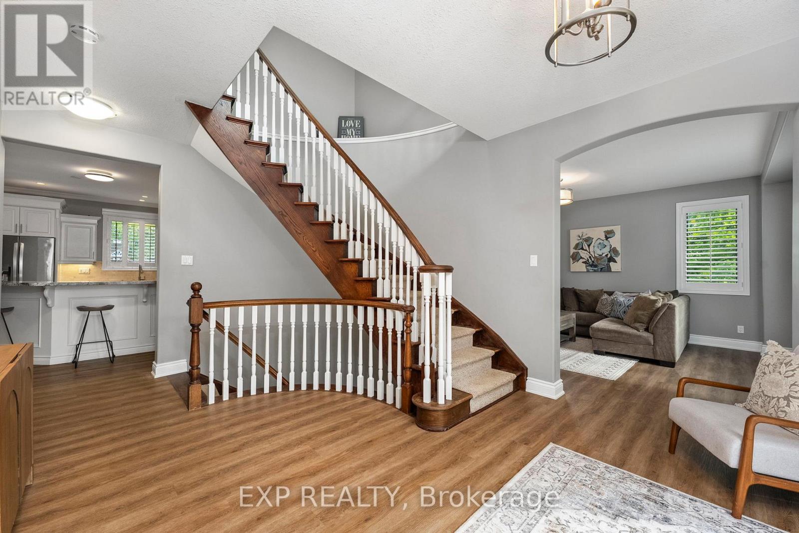 10 Nordic Trail, Oro-Medonte, Ontario  L0L 2L0 - Photo 5 - S12418880