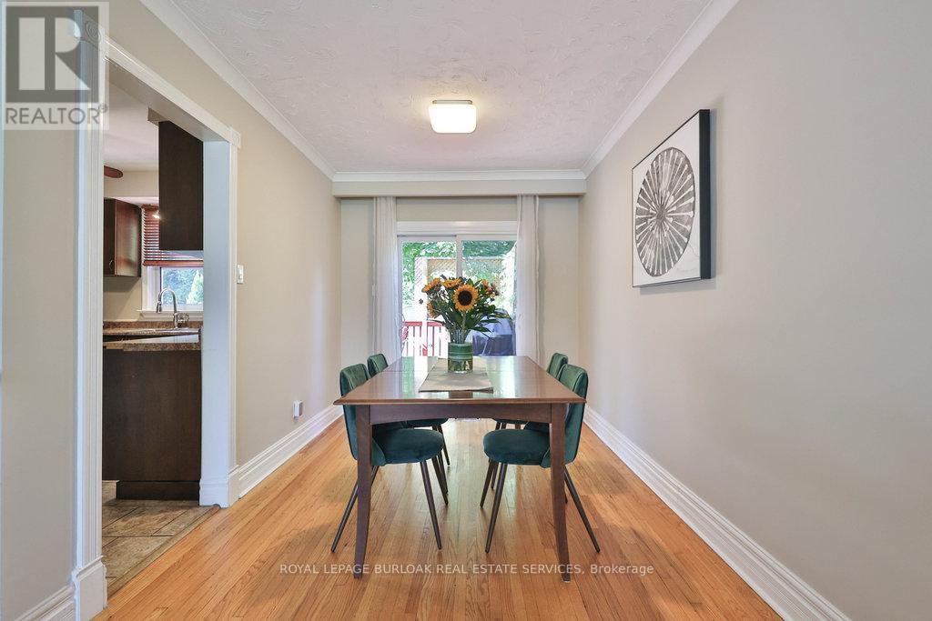 2295 Wiseman Court, Mississauga, Ontario  L5J 1P5 - Photo 11 - W12444350