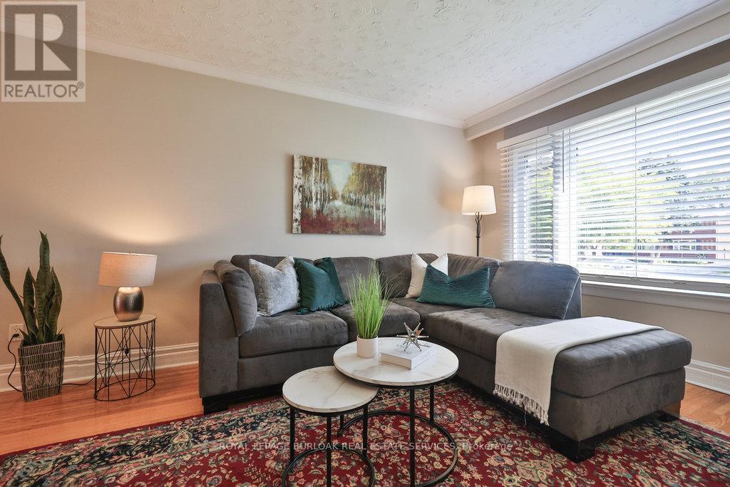 2295 Wiseman Court, Mississauga, Ontario  L5J 1P5 - Photo 14 - W12444350