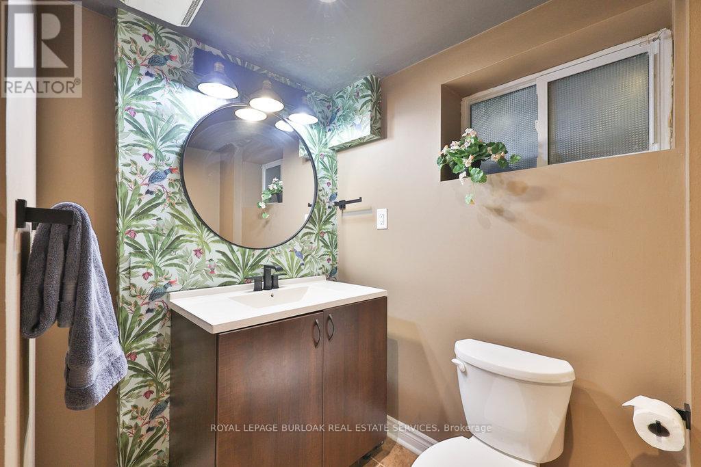 2295 Wiseman Court, Mississauga, Ontario  L5J 1P5 - Photo 33 - W12444350