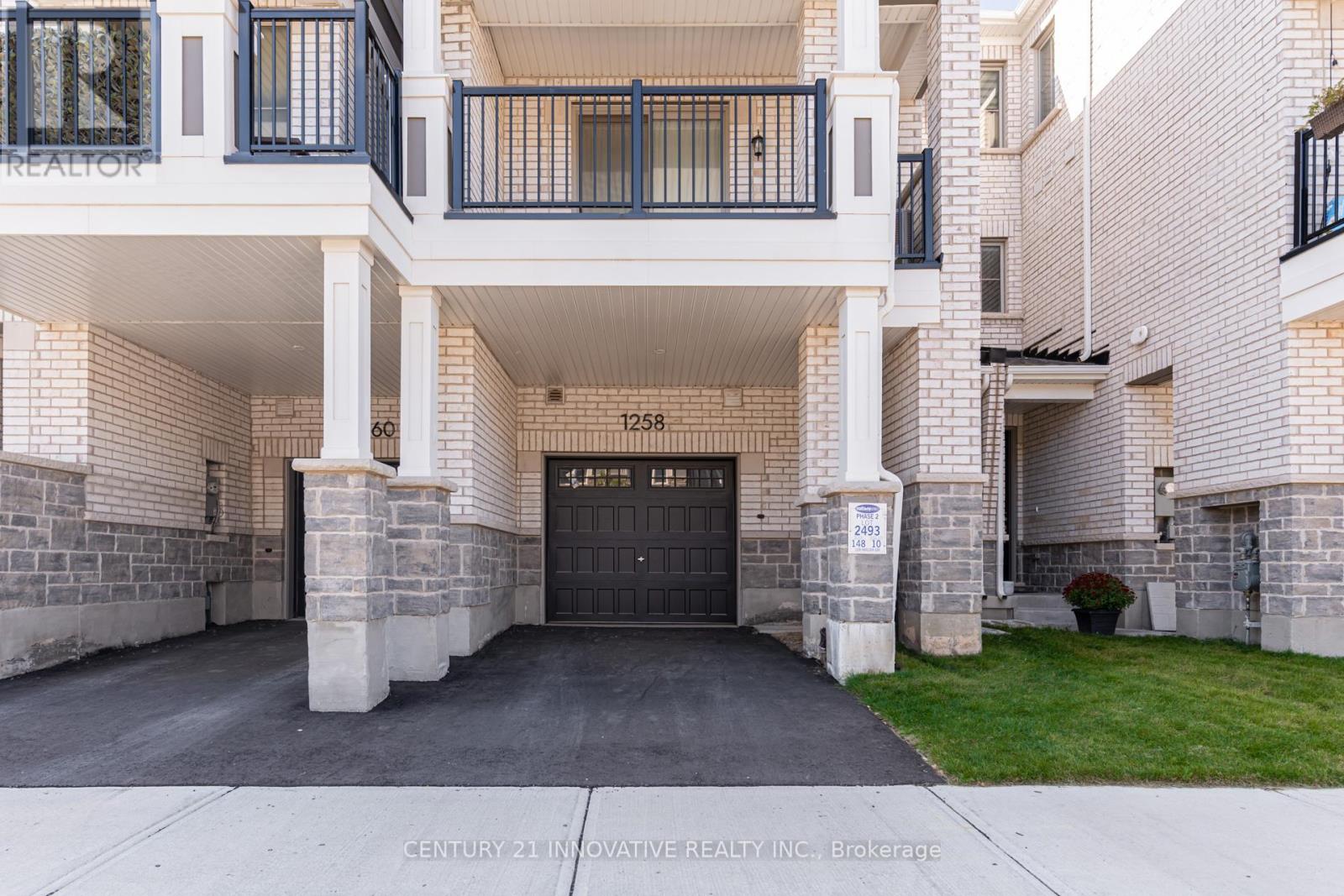 1258 Havelock Garden, Milton (Bw Bowes), Ontario  L9T 6H8 - Photo 4 - W12444359