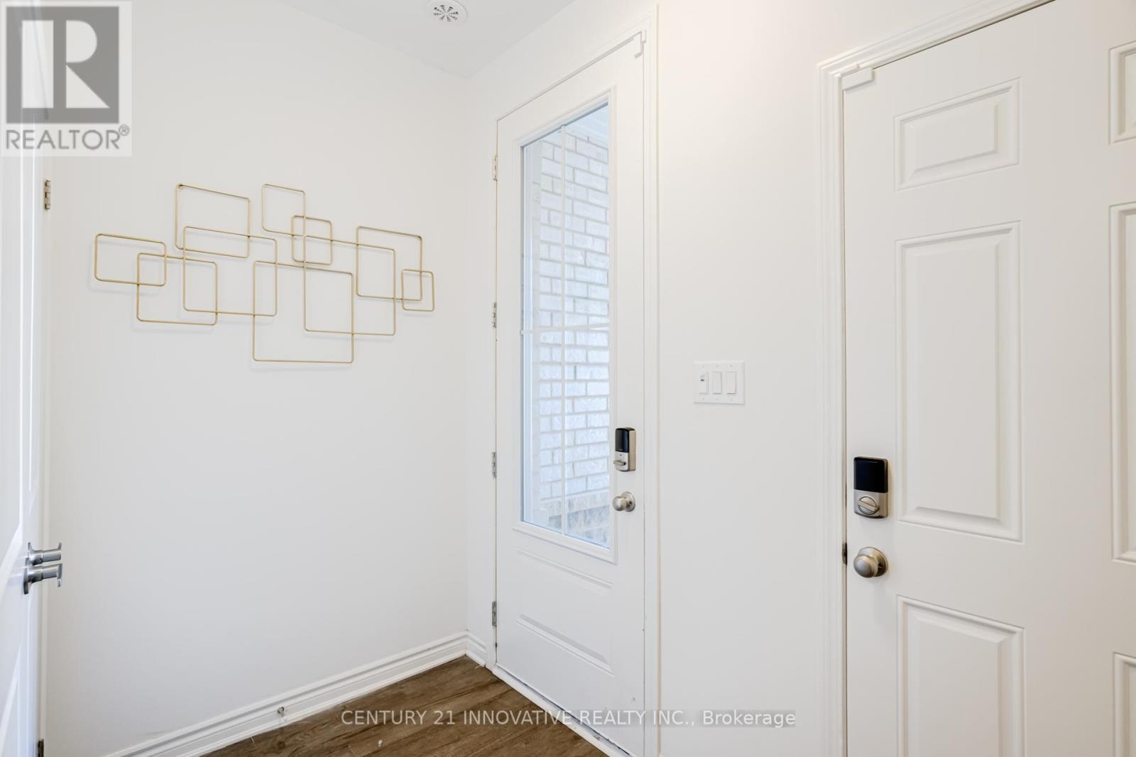 1258 Havelock Garden, Milton (Bw Bowes), Ontario  L9T 6H8 - Photo 6 - W12444359