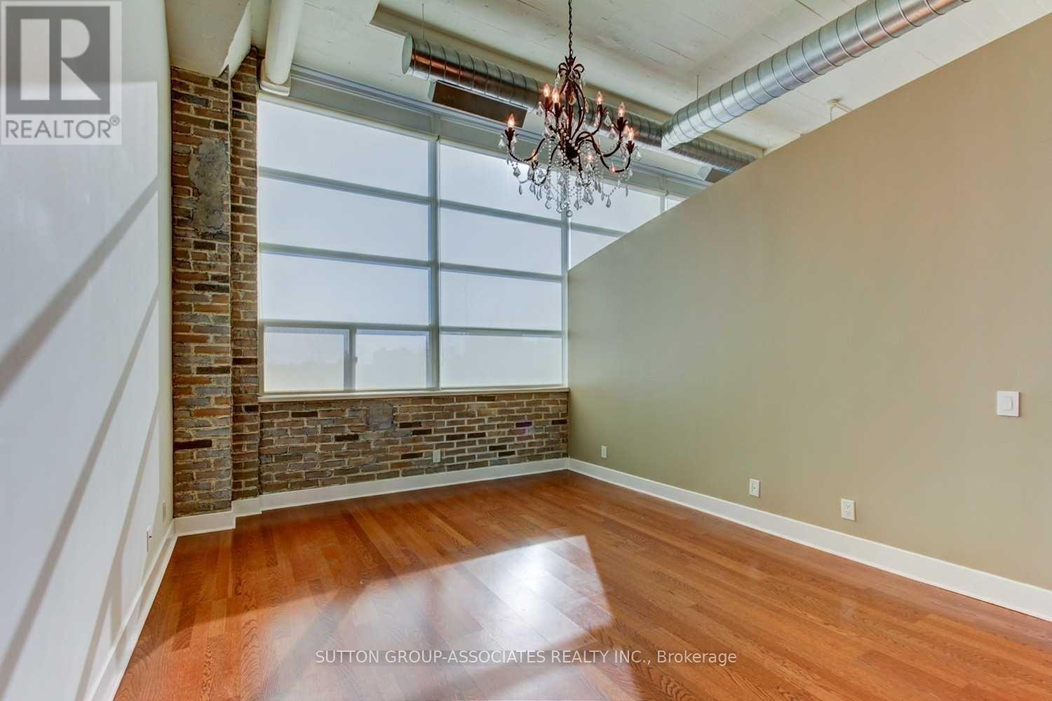 209 - 1001 Roselawn Avenue, Toronto, Ontario  M6B 4M4 - Photo 13 - W12444369