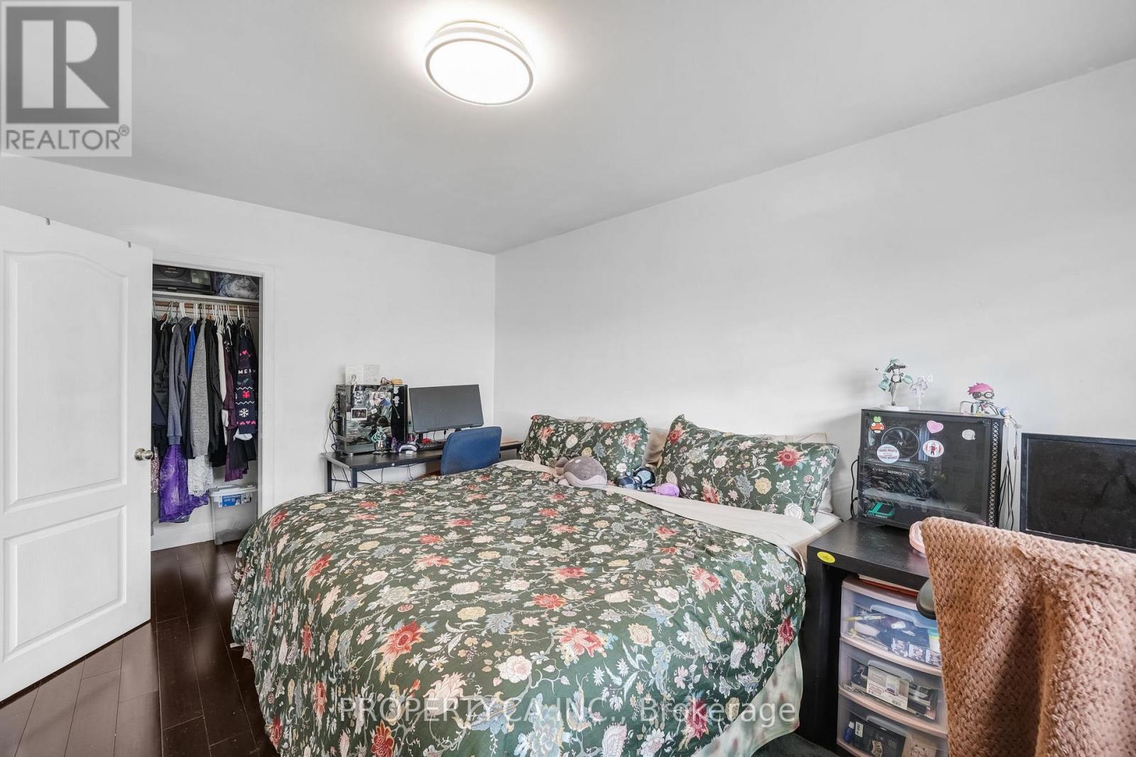 94 Bamford Crescent, Toronto (Black Creek), Ontario  M3N 1T8 - Photo 21 - W12444371