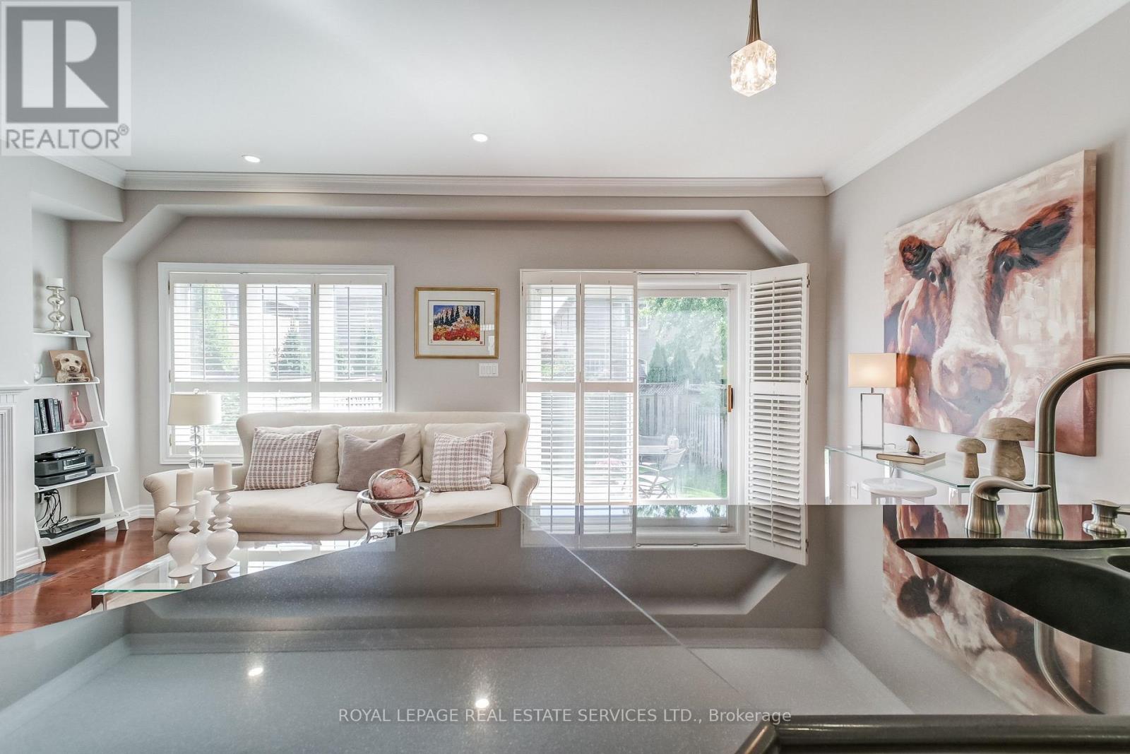 1242 Agram Drive, Oakville, Ontario  L6H 7N9 - Photo 15 - W12444387