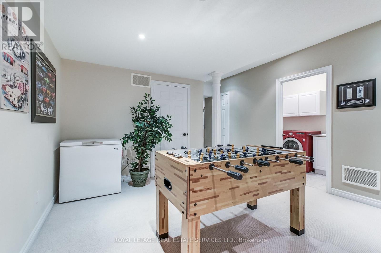 1242 Agram Drive, Oakville, Ontario  L6H 7N9 - Photo 34 - W12444387