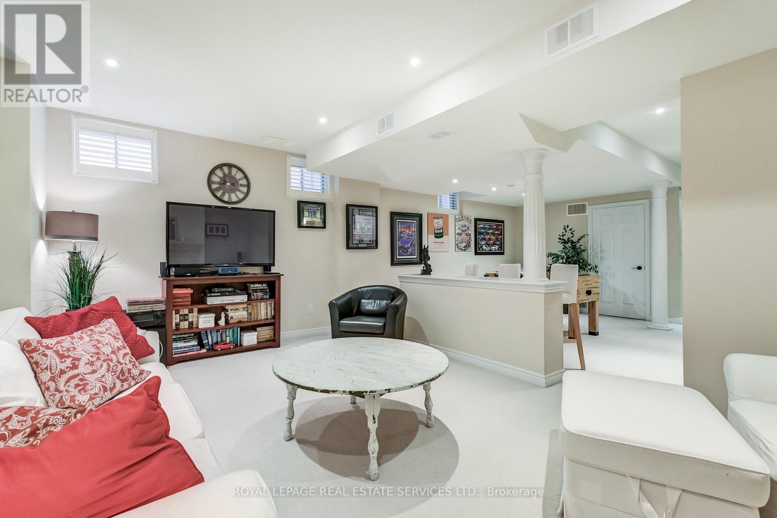 1242 Agram Drive, Oakville, Ontario  L6H 7N9 - Photo 39 - W12444387