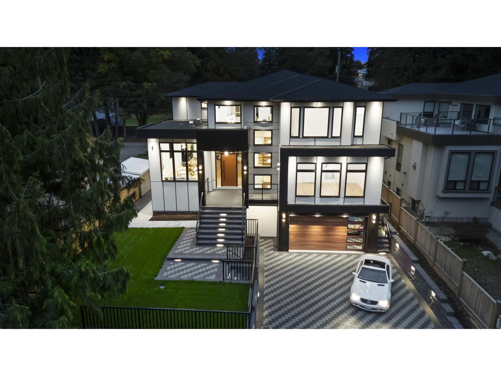 15420 27A AVENUE, Surrey, British Columbia