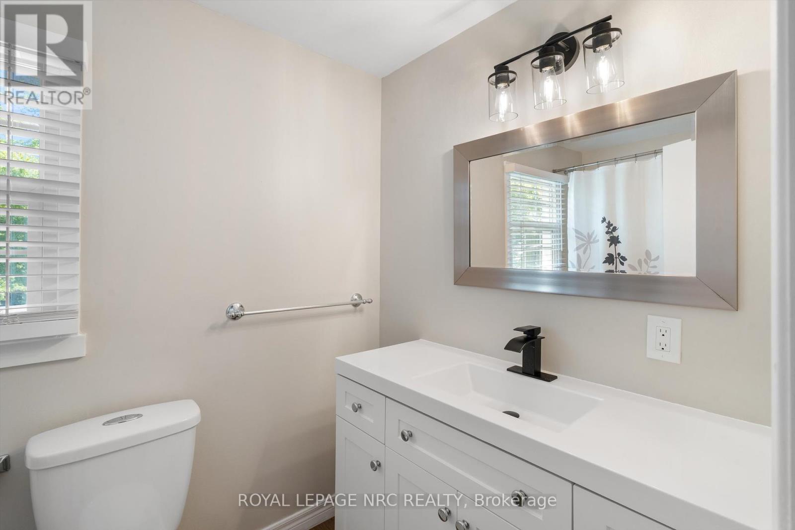 88 Bayview Drive, St. Catharines (Port Dalhousie), Ontario  L2N 4Z1 - Photo 25 - X12444461