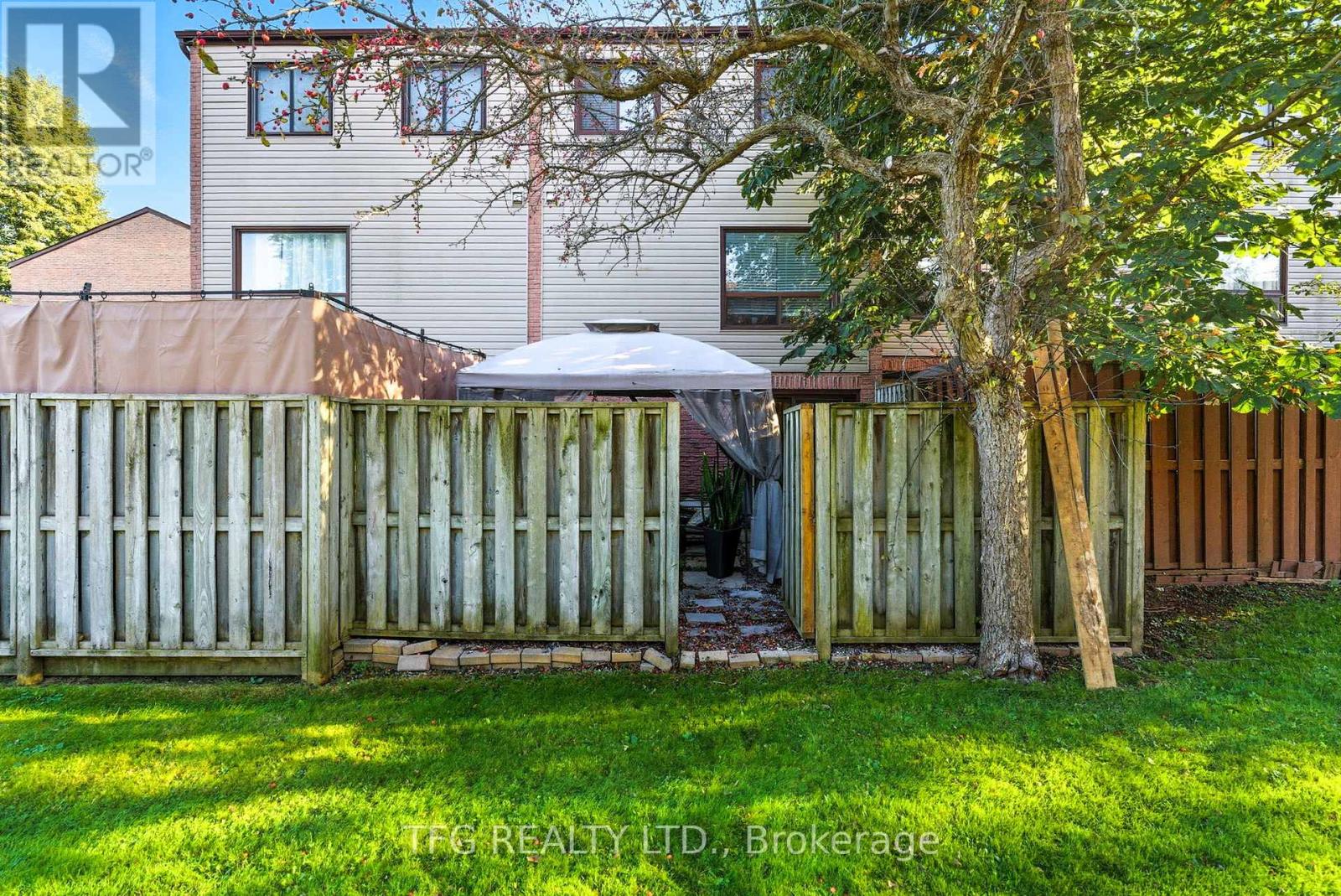 66 - 66 Park Lane Circle, Clarington, Ontario  L1C 3V9 - Photo 50 - E12444434