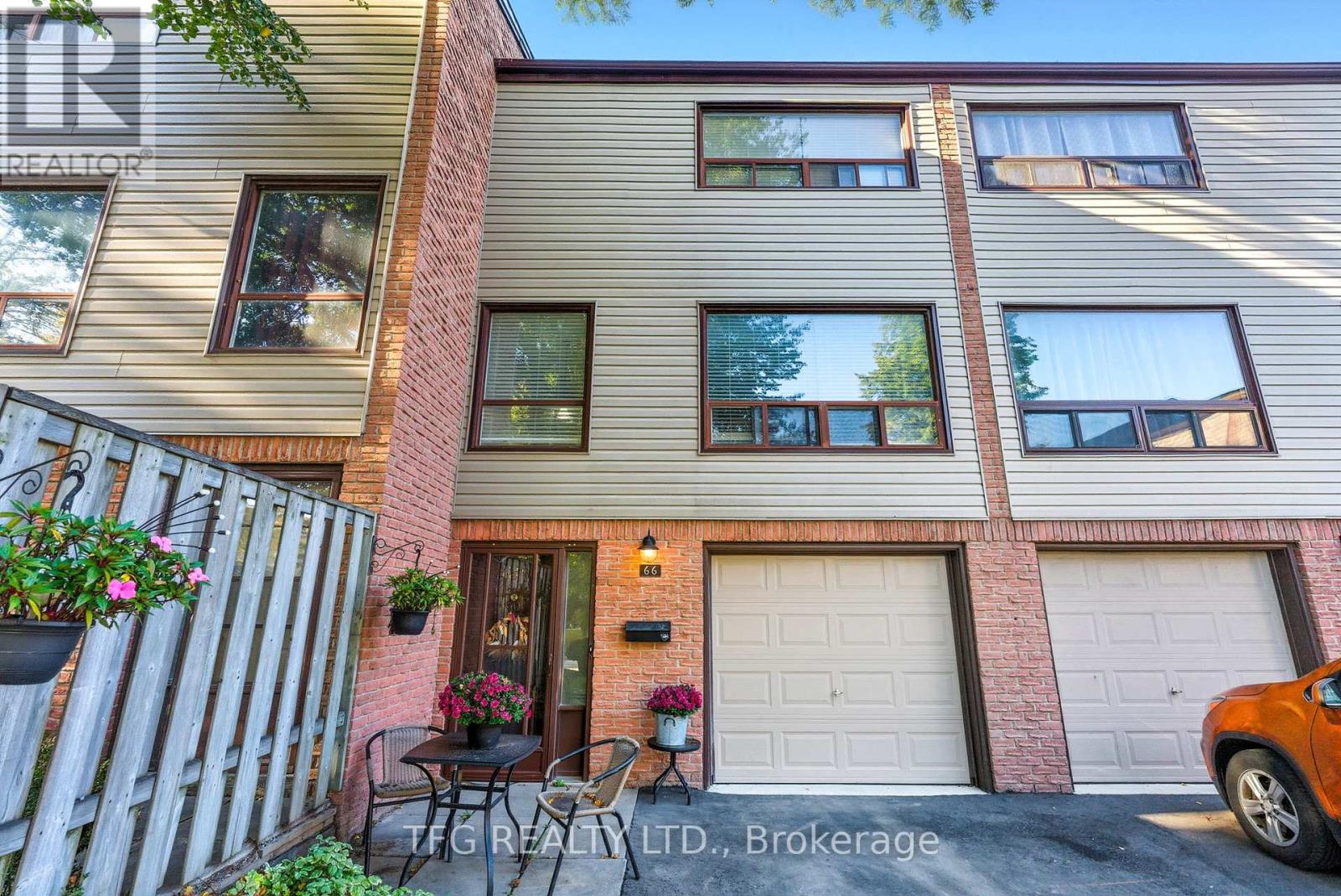 66 - 66 Park Lane Circle, Clarington, Ontario  L1C 3V9 - Photo 6 - E12444434
