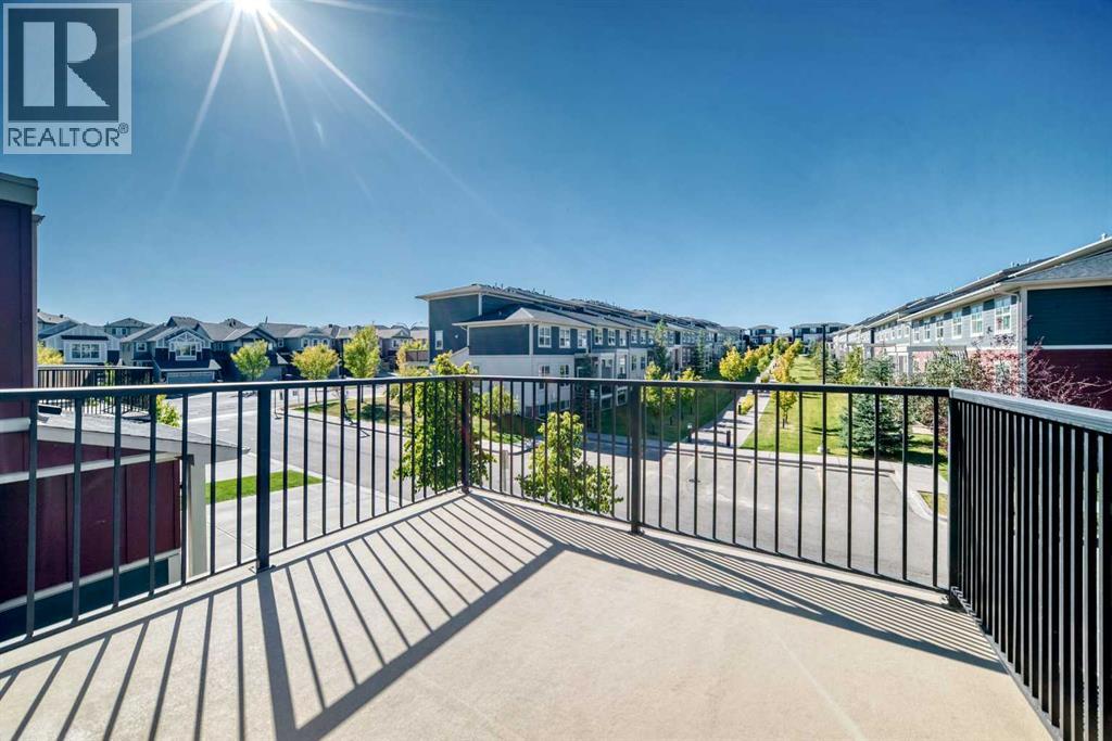 202, 428 Nolan Hill Drive Nw, Calgary, Alberta  T3R 0V4 - Photo 3 - A2259954