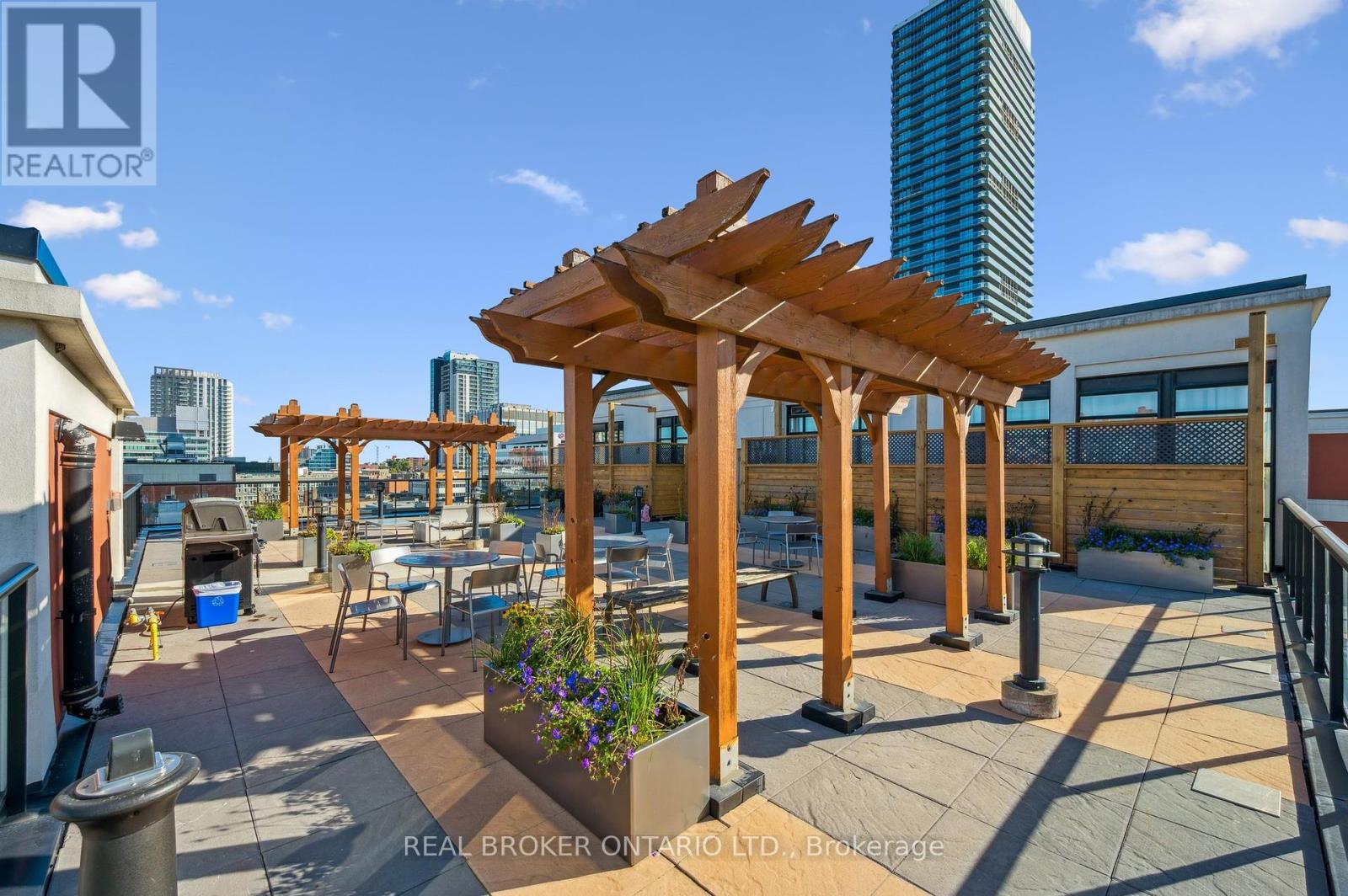 128 - 404 King Street West Street W, Kitchener, Ontario  N2G 2L5 - Photo 40 - X12444367