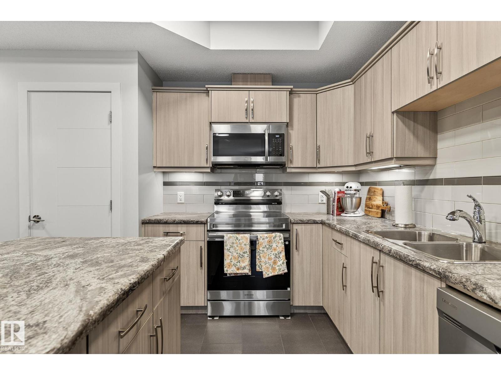 #415 10523 123 St Nw, Edmonton, Alberta  T5N 1N9 - Photo 8 - E4460779