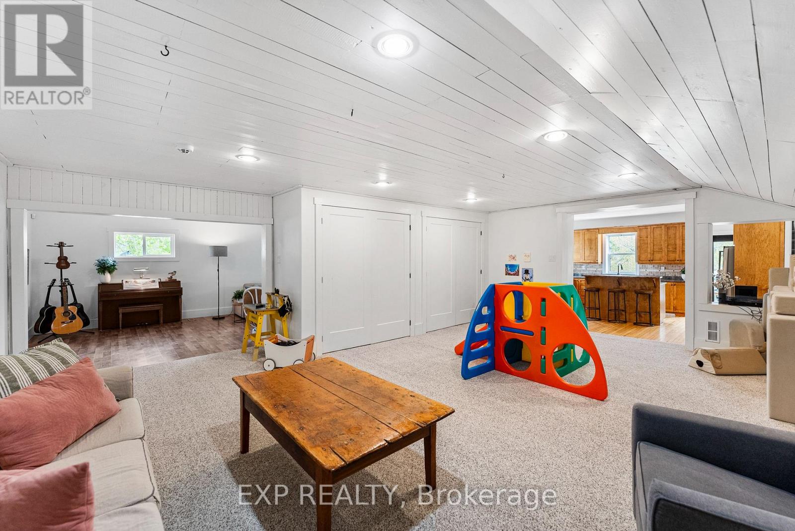 1724b Kohlsmith Road, Whitewater Region, Ontario  K0J 1K0 - Photo 16 - X12444425