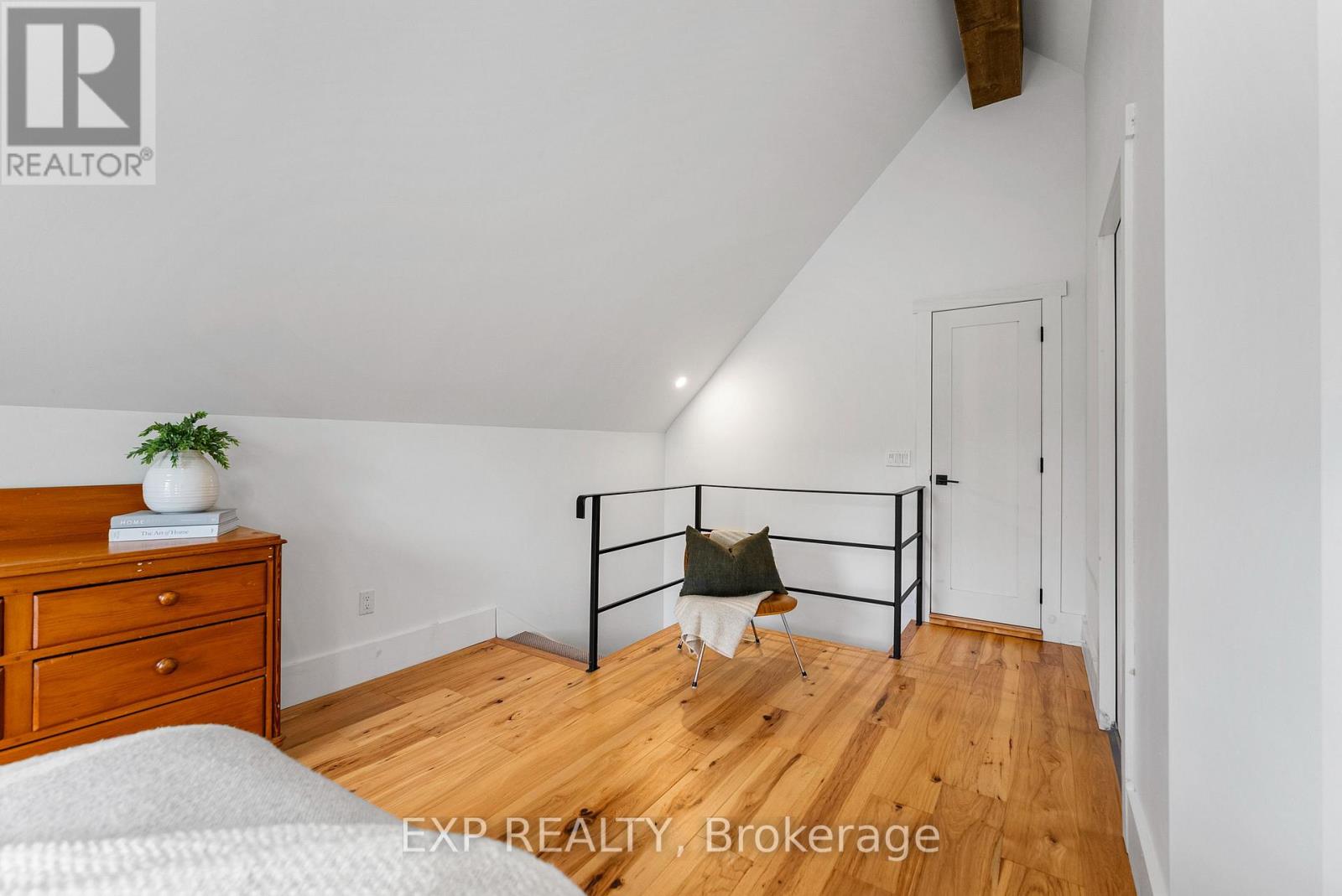 1724b Kohlsmith Road, Whitewater Region, Ontario  K0J 1K0 - Photo 35 - X12444425