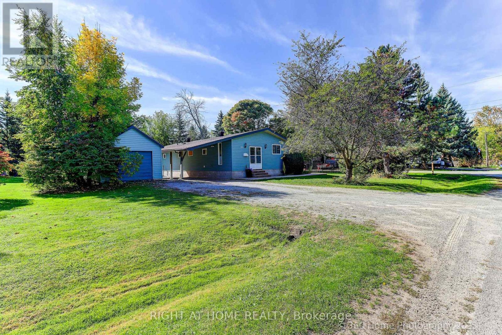 209 WYNHURST ROAD, Georgina, Ontario