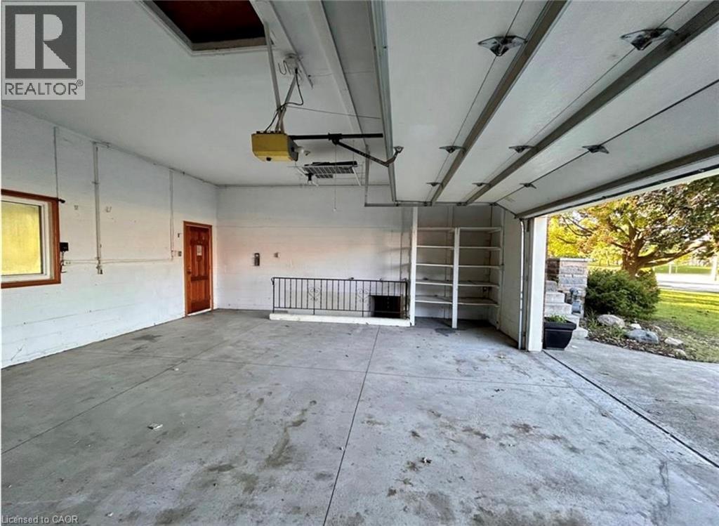 253 Limeridge Road W, Hamilton, Ontario  L9C 2V4 - Photo 27 - 40776369