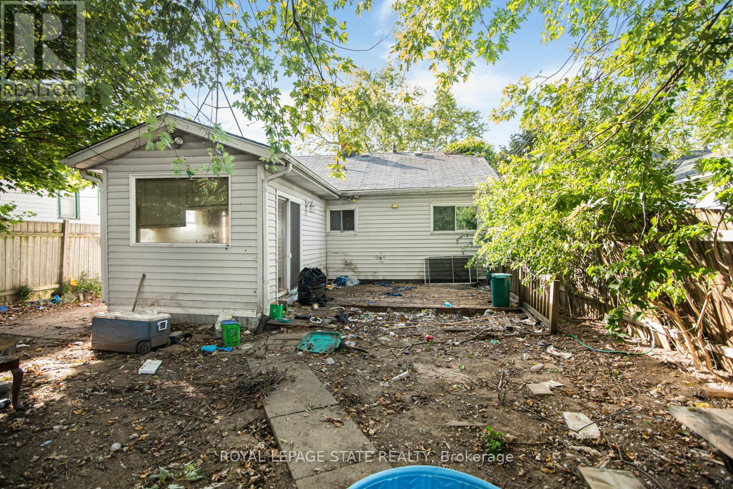 406 Hennepin Avenue, Welland, Ontario  L3B 4T5 - Photo 19 - X12441288