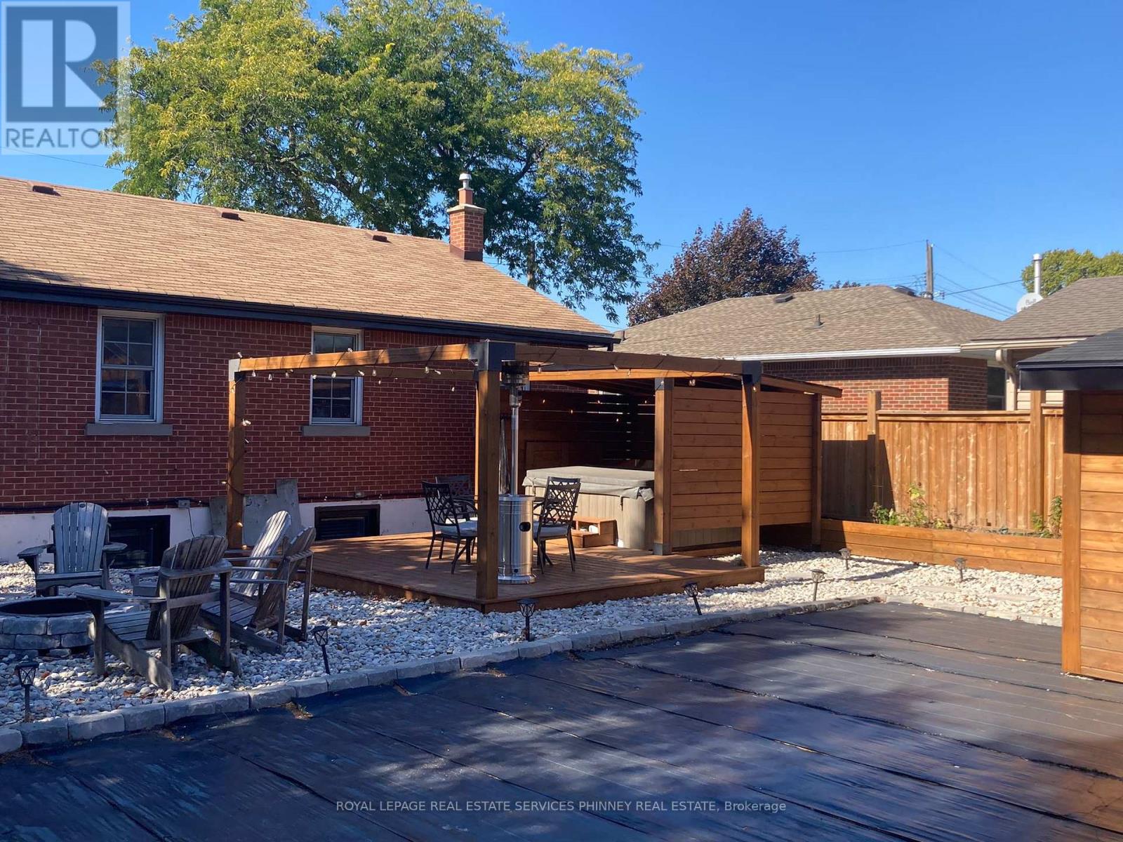 47 Castlefield Drive, Hamilton, Ontario  L8T 3R1 - Photo 30 - X12443767