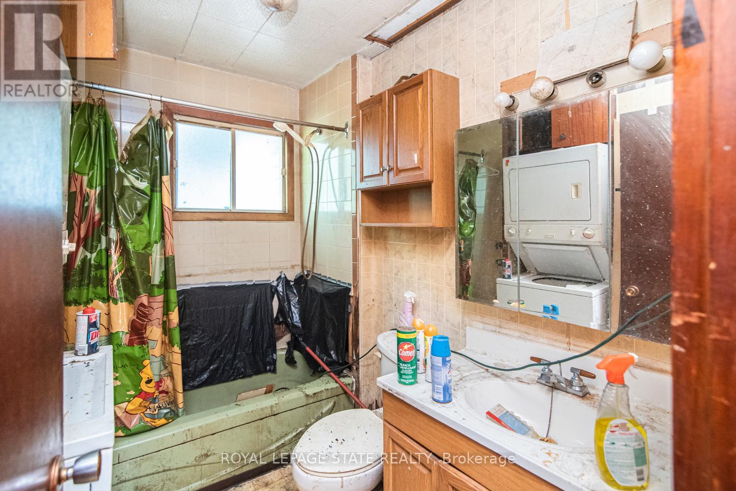 406 Hennepin Avenue, Welland, Ontario  L3B 4T5 - Photo 17 - X12441288