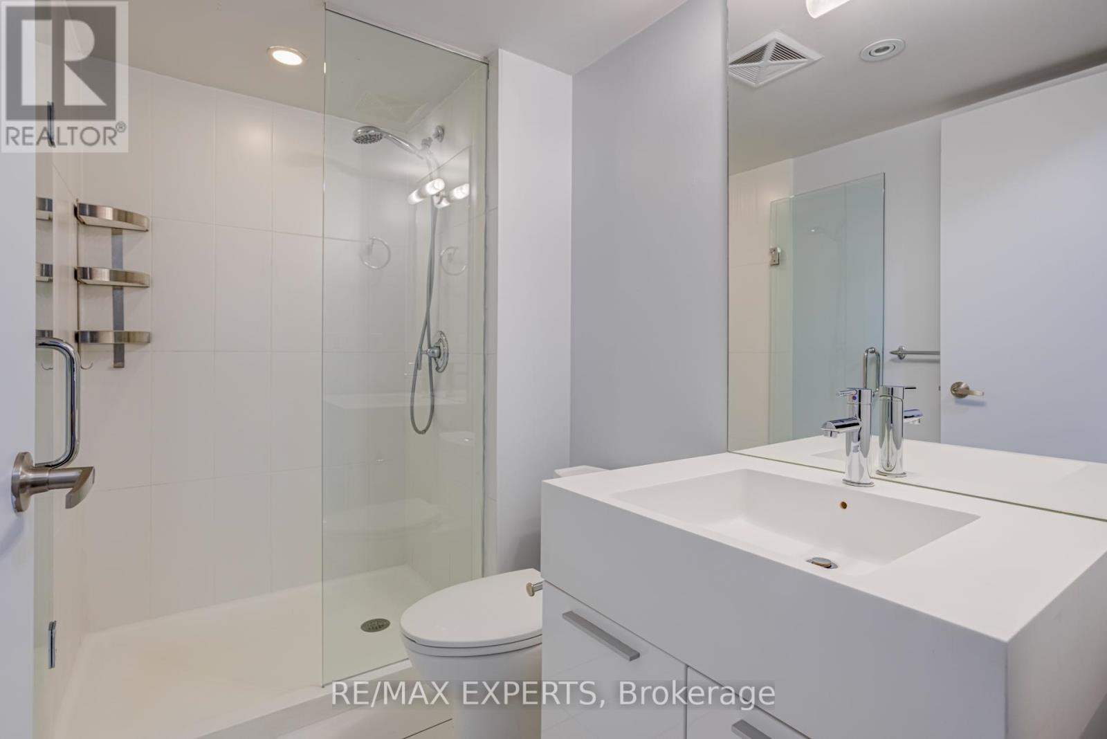 506 - 25 Capreol Court, Toronto, Ontario  M5V 3Z7 - Photo 17 - C12444427