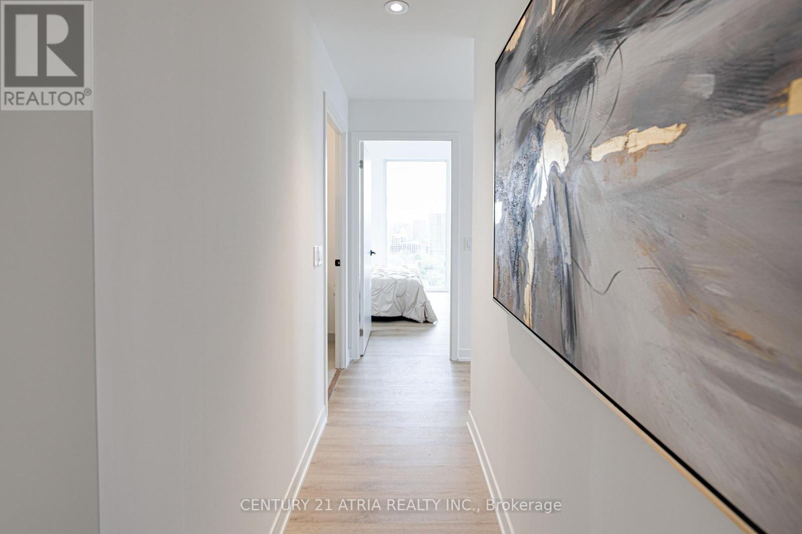 2515 - 319 Jarvis Street, Toronto (Moss Park), Ontario  M5B 0C8 - Photo 3 - C12444451