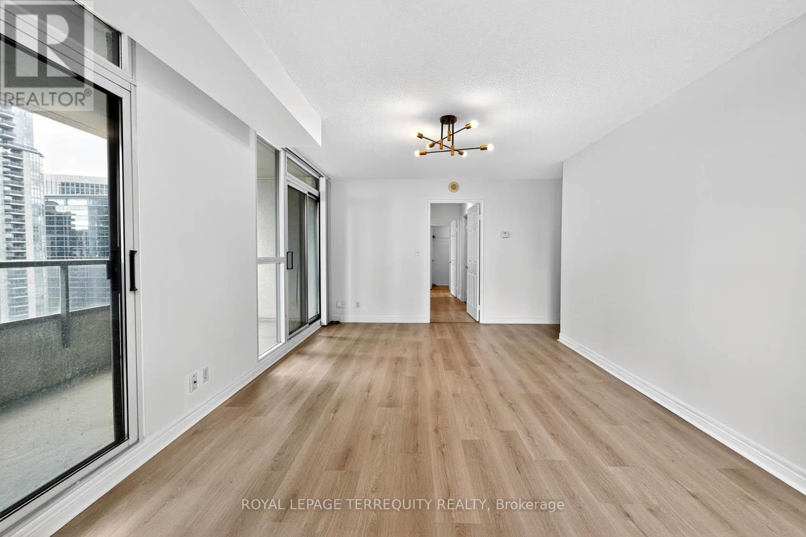 2610 - 23 Hollywood Avenue, Toronto, Ontario  M2N 7L8 - Photo 15 - C12444457