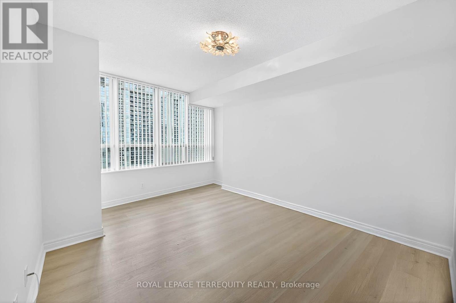 2610 - 23 Hollywood Avenue, Toronto, Ontario  M2N 7L8 - Photo 22 - C12444457