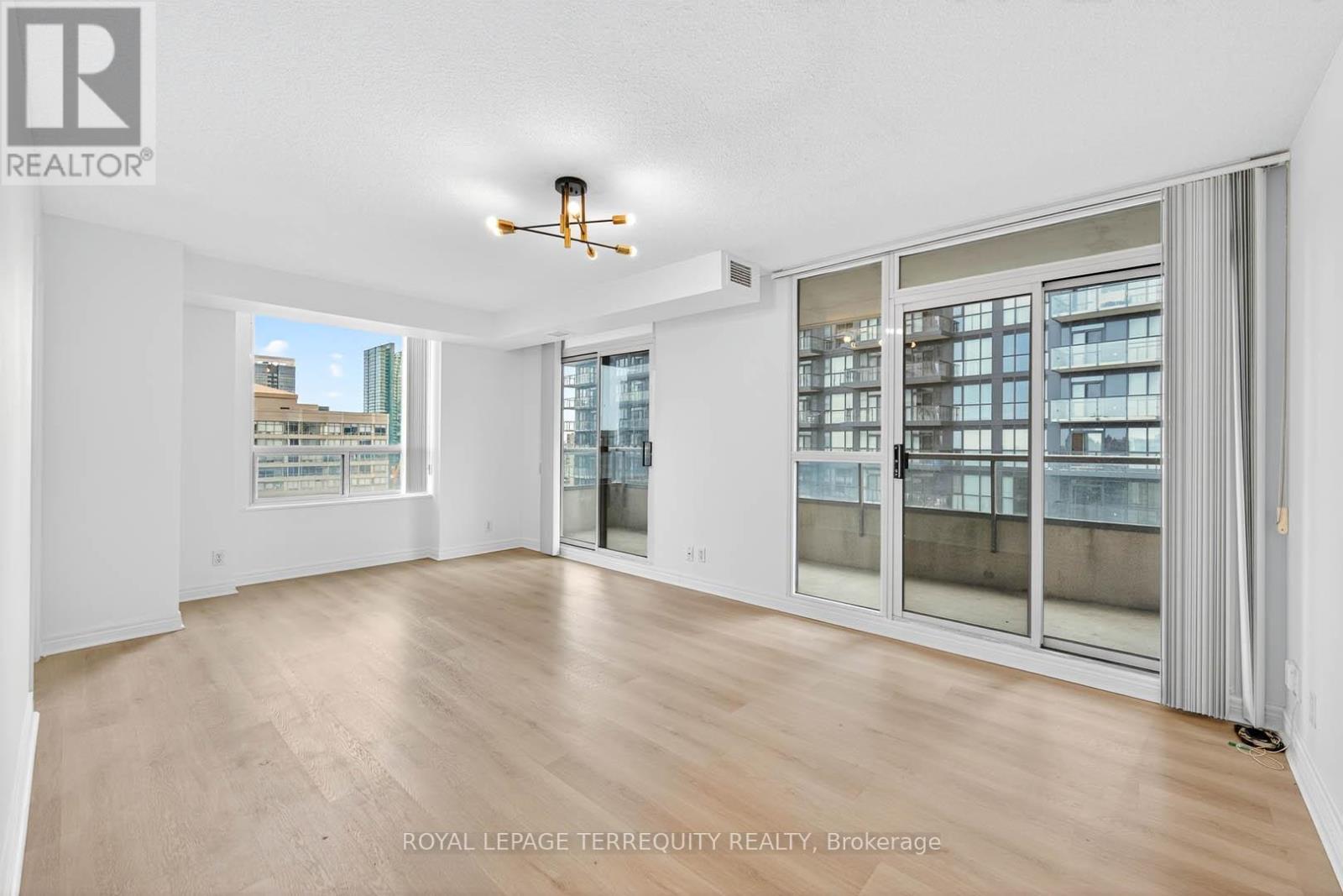 2610 - 23 Hollywood Avenue, Toronto, Ontario  M2N 7L8 - Photo 8 - C12444457