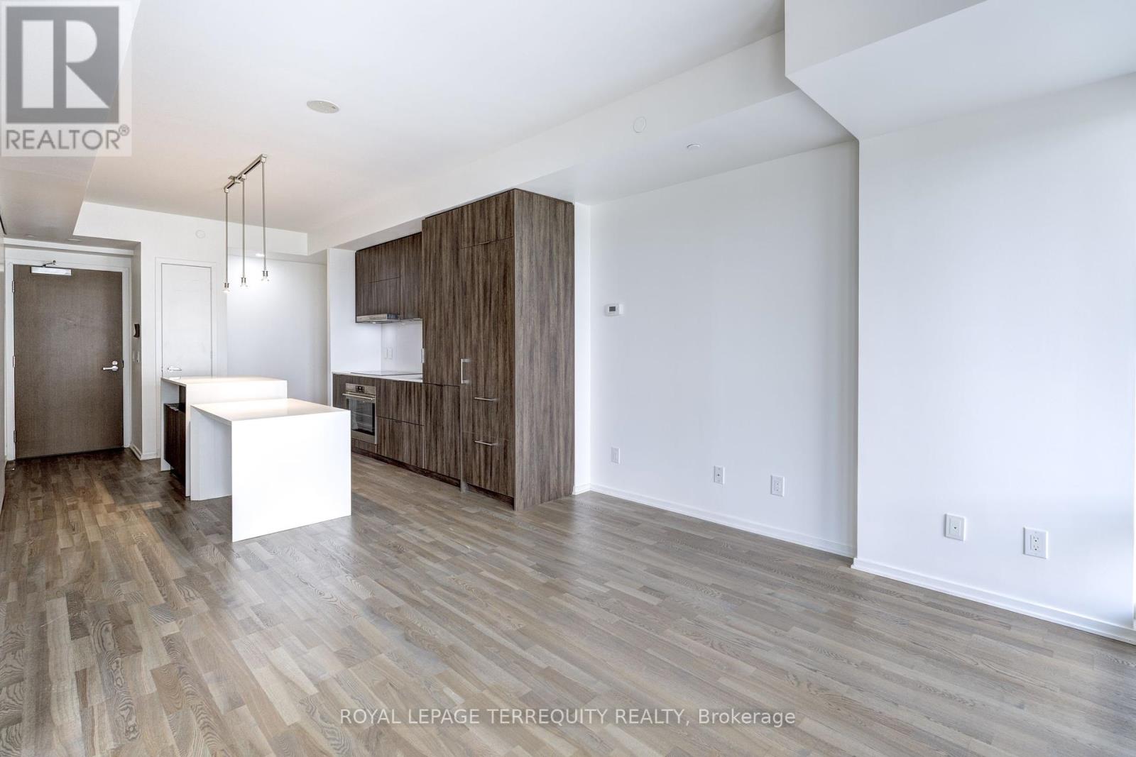 2712 - 1 Bloor Street E, Toronto, Ontario  M4W 0A8 - Photo 11 - C12444470