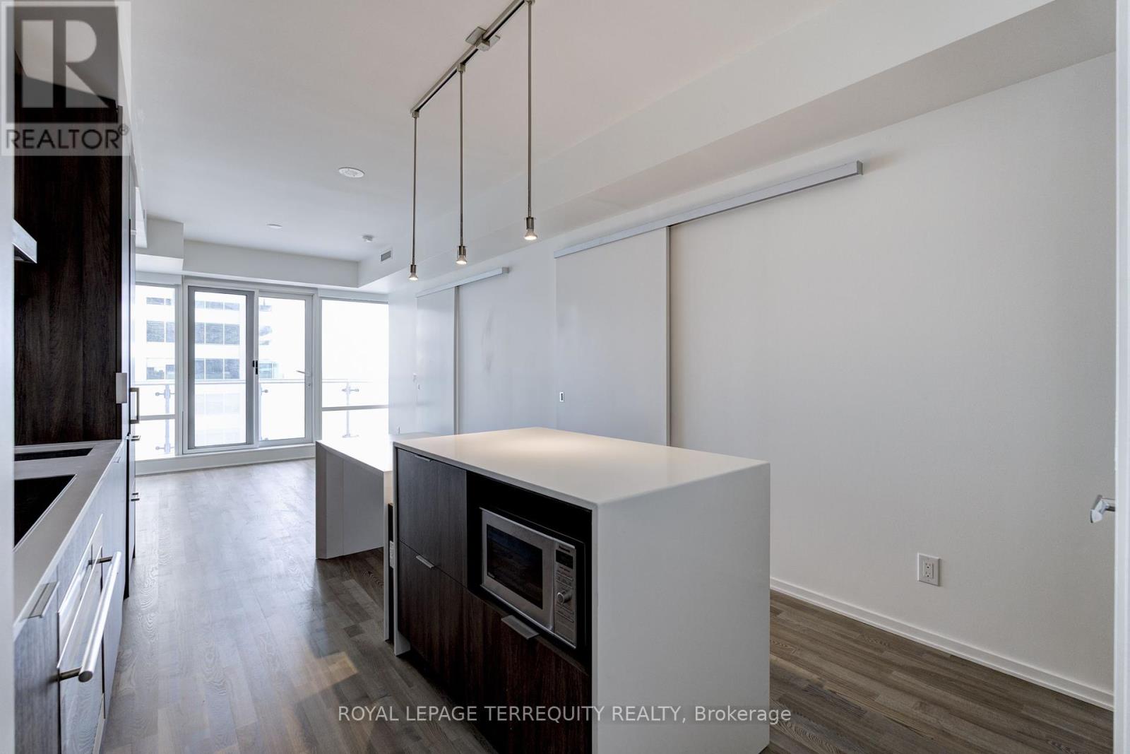 2712 - 1 Bloor Street E, Toronto, Ontario  M4W 0A8 - Photo 15 - C12444470