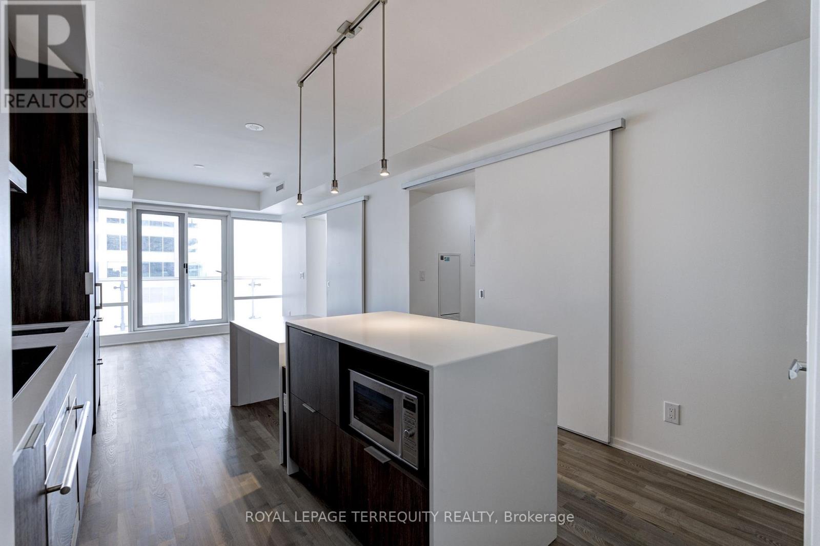 2712 - 1 Bloor Street E, Toronto, Ontario  M4W 0A8 - Photo 16 - C12444470