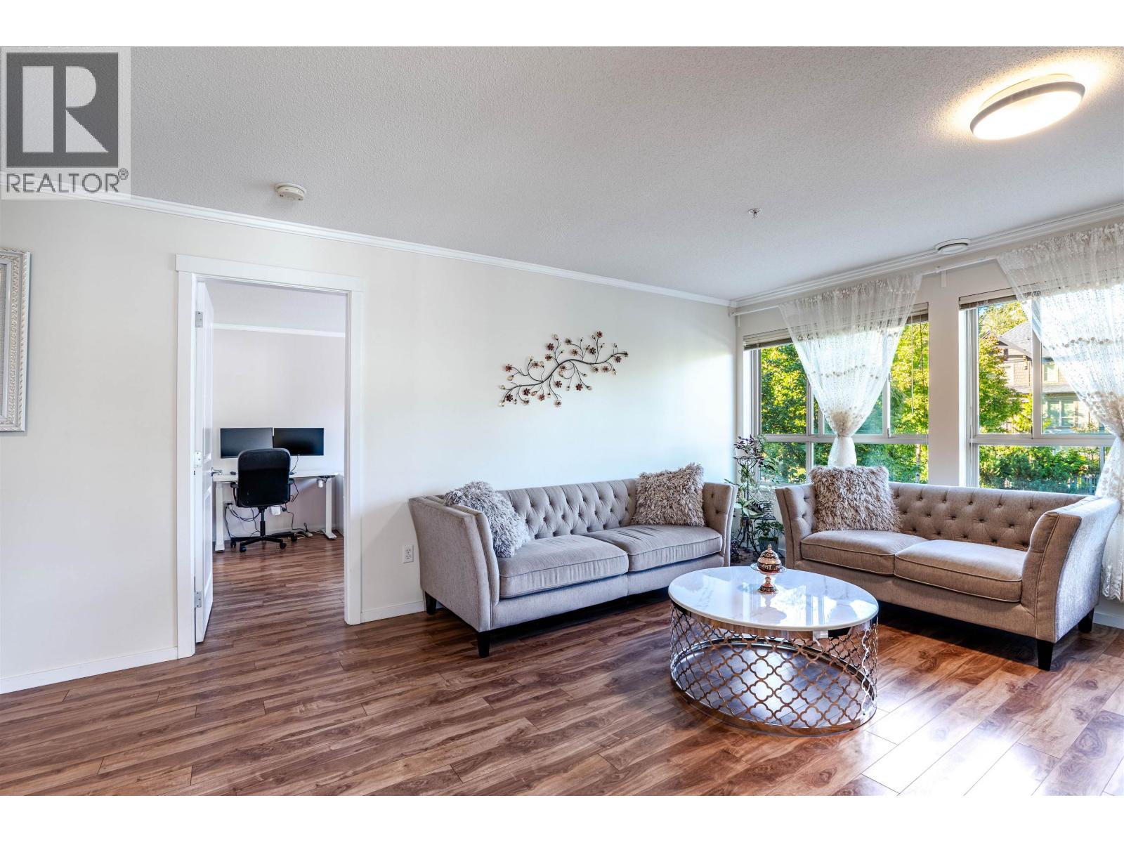 303 3110 Dayanee Springs Boulevard, Coquitlam, British Columbia  V3E 0B4 - Photo 3 - R3053250