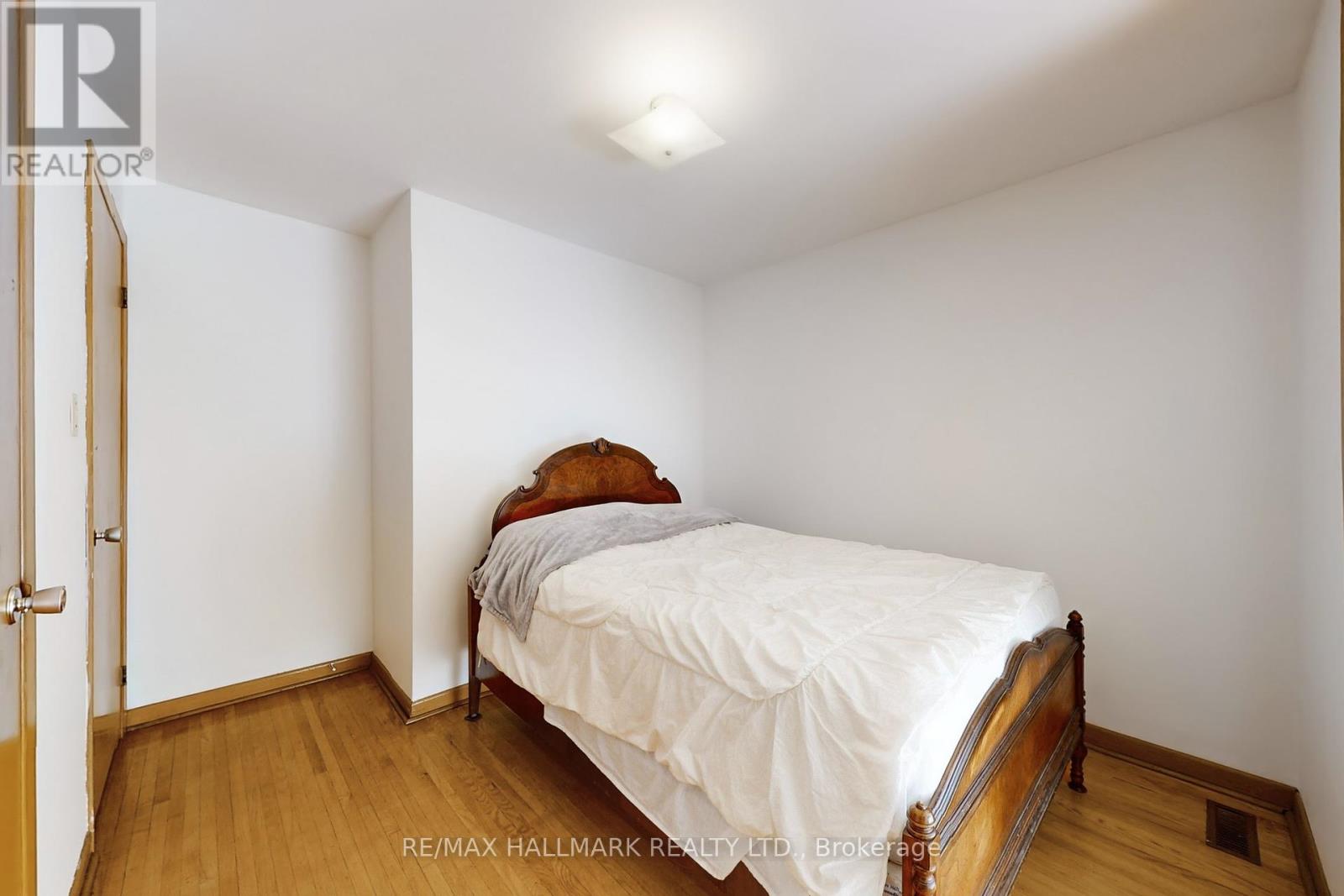 38 Courton Drive, Toronto, Ontario  M1R 1K8 - Photo 22 - E12444446