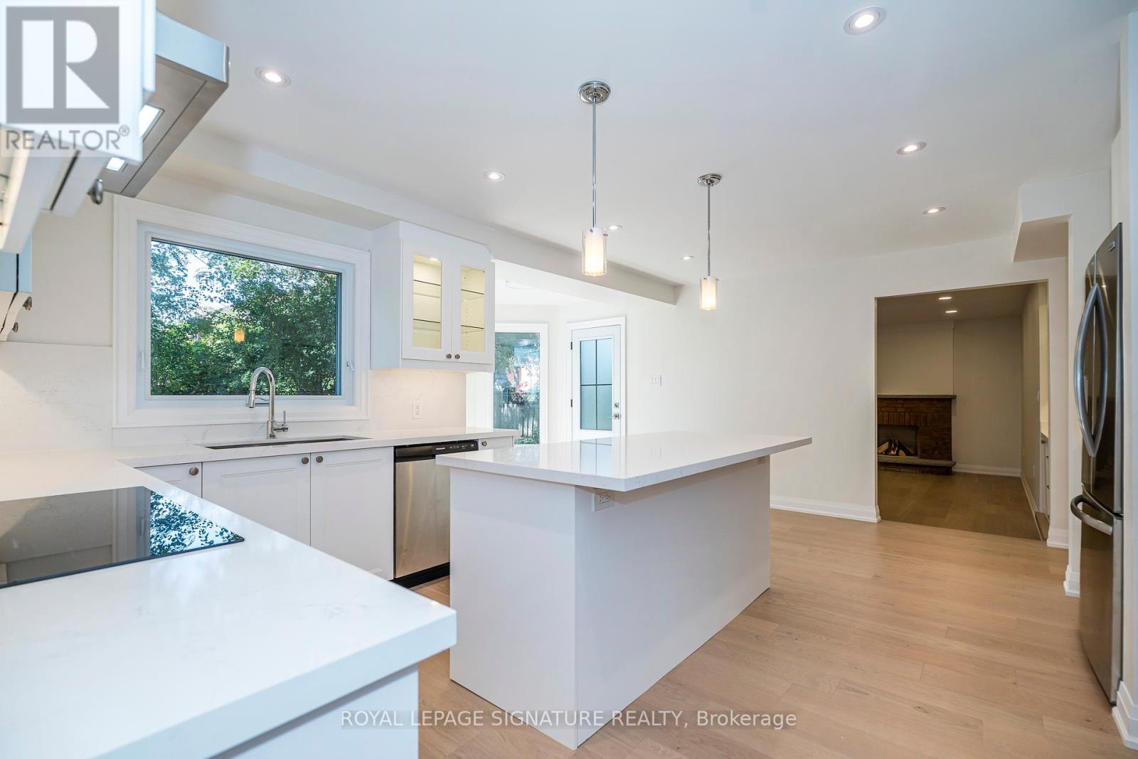 11 Royal Rouge Trail, Toronto (Rouge), Ontario  M1B 4T8 - Photo 13 - E12444463